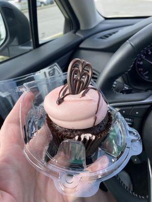 Chocolate Raspberry Cupcake