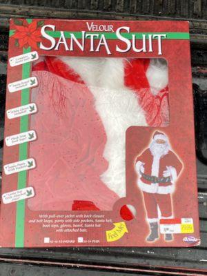 Bait and ditch Santa Suit. This is NOT their display model they said it was