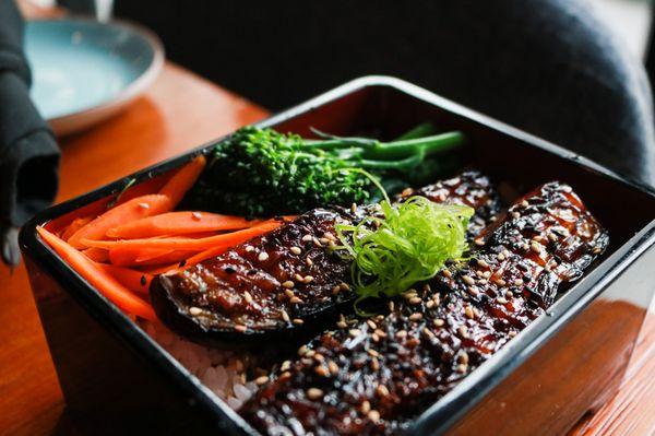 Unaju (Grilled & glazed eel over rice)