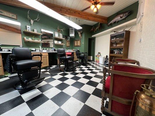 Bighorn Barbershop looking good. Stay Handsome.