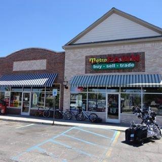 front of Metro Pawn Shop in New Haven