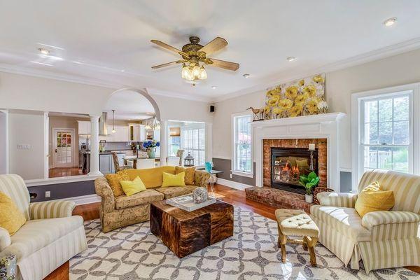 Manorville Family Room Staging