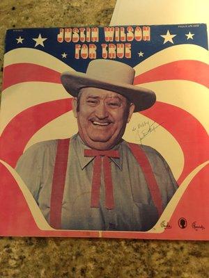 7/25/17. Justin Wilson album, For True! Hand-Signed by the late Cajun Chef and Humorist. Take a listen on YouTube! Hilarious!