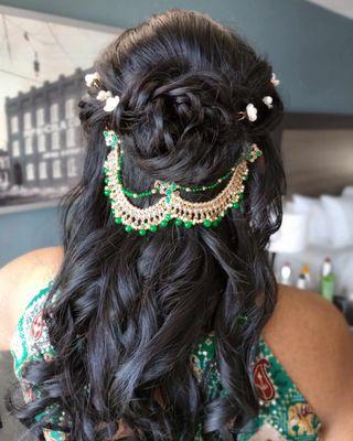 Bridal styling halfup half down