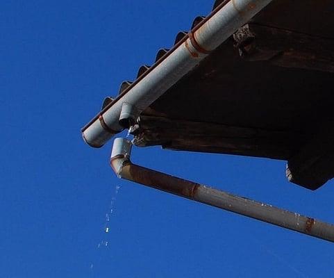 Guy's Gutters and Insulation