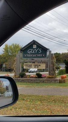 Guy's Farm & Yard