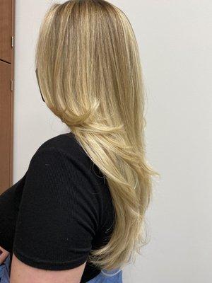 Highlights and layered haircut