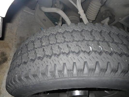 Another shot of the tire on the othe side - brand new, treadwise...