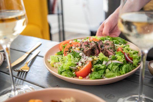 Steak & Gorgonzola Salad