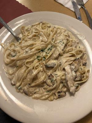 Fettuccine Alfredo