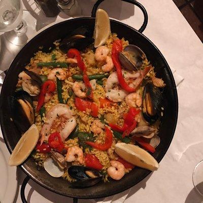 Paella a la Valencia - $36