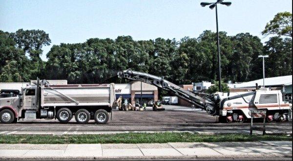 Asphalt milling