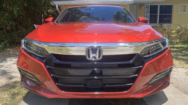 Frontal View of Honda Accord after Receiving a VIP Full Detail treatment.