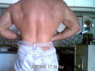 Lats were never an issue!  33" waist at 235#