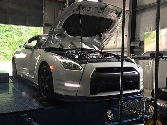 GTR on dyno