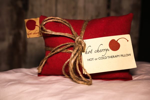 Shoulder aches & pains? Use this cherry pit pillow to ease the muscles. Just heat up (or stick in the fridge) and rest on the shoulders.