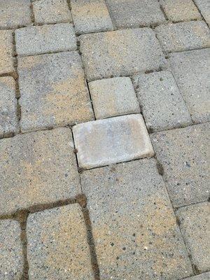 New paver in center of Belgard Catalina Gana pavers