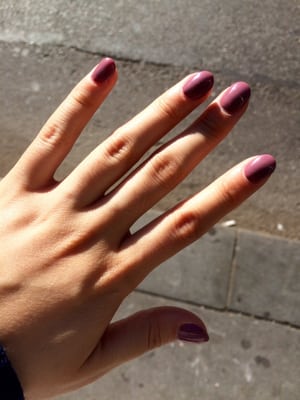 This was maybe the day after. Gel+gel nailpolish.