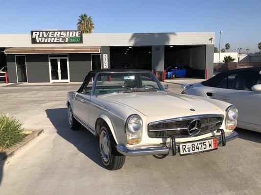 Mercedes-Benz 250 SL