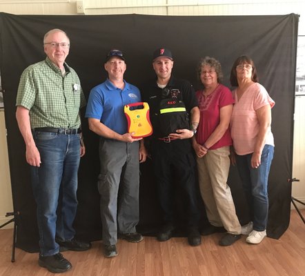 Friends of Farmington was recently awarded a grant from the New Hampshire Charitable Foundation to place a lifesaving AED in our building