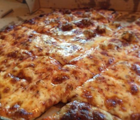 Dave's Pizza makes some truly great, thinner crust, square cut, "MN" tavern style pizza.  Bemidji is very lucky to have such a pizza joint!