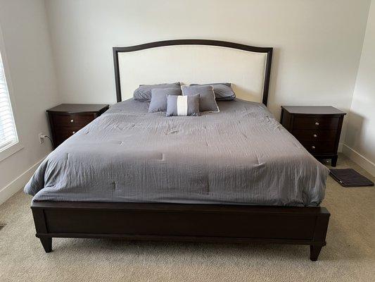 Charleston King bed