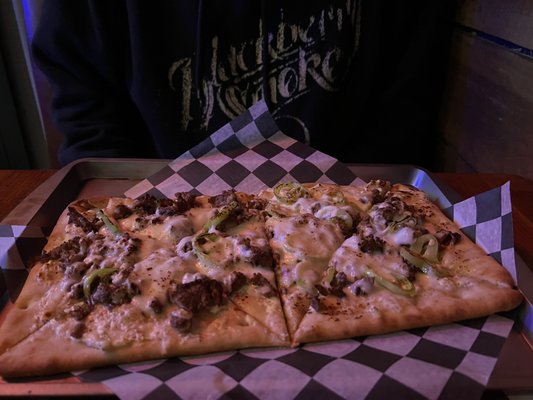 Steak stuffed pepper flat bread