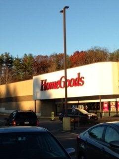 Quarry Square Shopping Center: HomeGoods -- 196 East Main Street / Route 16, Milford