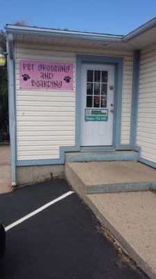 Animal Magnetizm  has been an upstanding professional pet grooming and boarding facility in the Davis County area ( Sunset/ C...