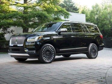 Just in time for Christmas is a new Lincoln Navigator L black on black