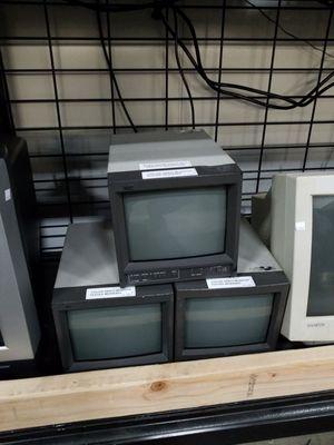 PVMs for retro gaming? Dont see these around quite often.