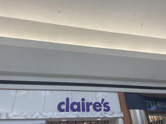 Claire's