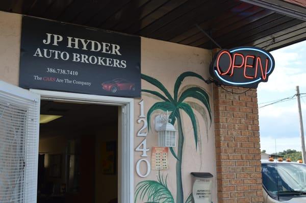 JP Hyder Auto Brokers Located in Beautiful Deland Florida. We are beyond car dealers we are Auto Brokers. Lets go to the AUCTION