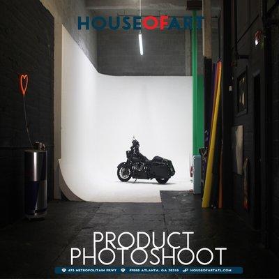 @houseofartatl Vehicle accessible
Cyc wall photography & video studio. Book today
houseofartatl@gmail.com
https://houseofartatl.com