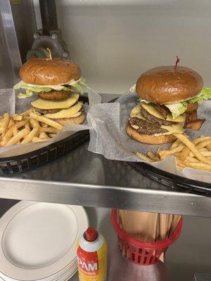 Our Fresh, Local 8oz Burger with fries!