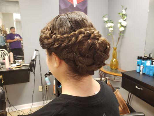 Prom updo