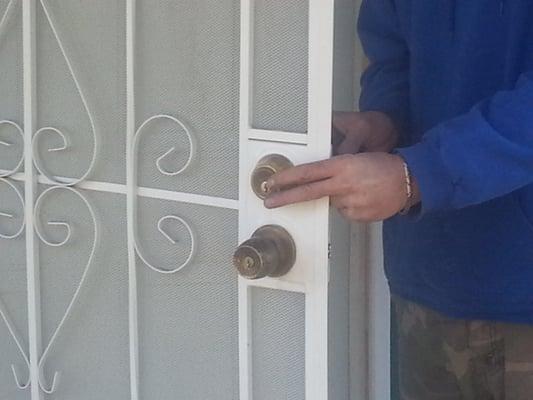 Call A1A PHX Locksmith now at (602) 715-2055 or email us any concerns or requests at northphxlocksmith@gmail.com