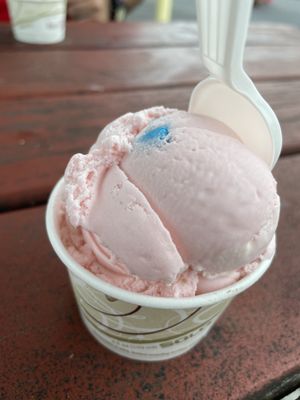 Bubblegum ice cream