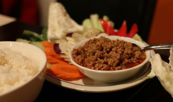 Prah-Hok Kateeh (caramelized ground pork)