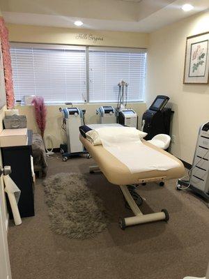 Body contouring room!