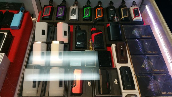 Great selection of battery mods, regulated and non. If you can't find it here it's not worth buying.