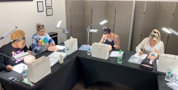 Eyelash Extension Training