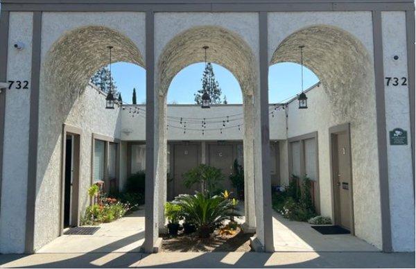 Front Courtyard at Innovate Behavioral Health in Upland, CA. Managed by Neighbor (& Naturopathic Doctor), Dr. Priscilla.