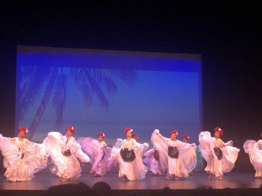 EBCPCA & Ballet Folklórico México Danza present: The 8th Nutcracker Piñata