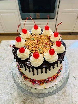 Hot Fudge Sundae Cake