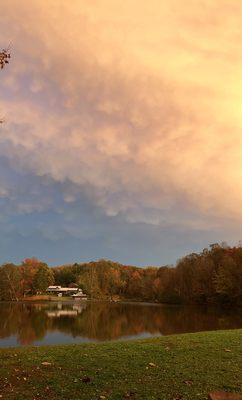 A beautiful fall day at Diamond Lure Campground