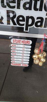 Store hours