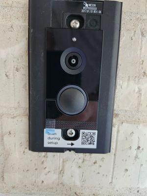 Door Bell rings installs