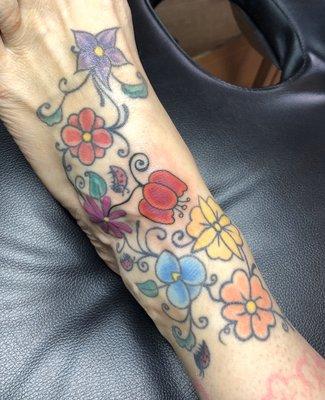 Foot piece of flowers