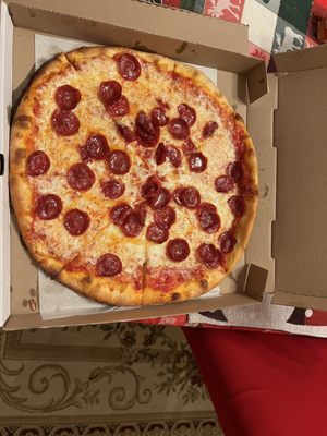 Medium Pepperoni